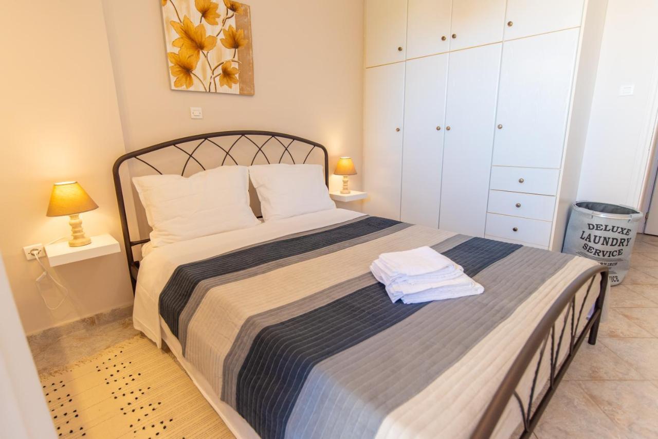 Smile Sea Apartment Kalamata Exterior photo