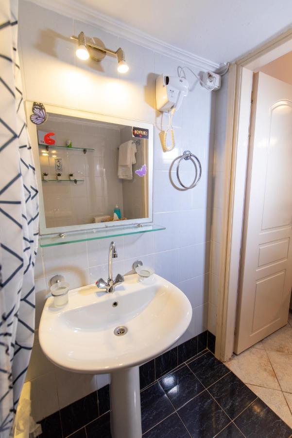 Smile Sea Apartment Kalamata Exterior photo